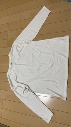 ホワイト 長袖 カットソー