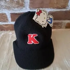 【新品未使用‼️】Hello Kitty 黒ニットキャップ K刺繍付き