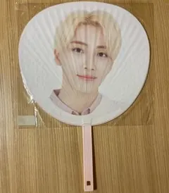 SEVENTEEN セブチ ジョンハン うちわ 団扇