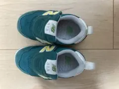 New Balance 313 キッズスニーカー 緑
