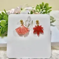 ラメ入り　イチョウ　銀杏　葉　紅葉　もみじ　楓　カエデ　レッド　赤　ハンドメイド