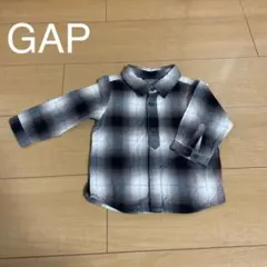 GAPシャツ