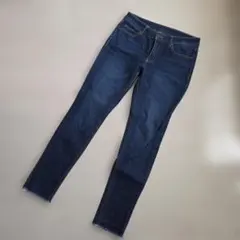 Item thumbnail for item b341fa84-993b-4e22-b448-c5285ea03bfe