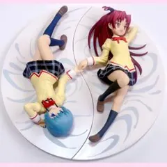 魔法少女まどか☆マギカ 美樹さやか 佐倉杏子 sqフィギュア セット 寝そべり