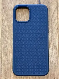 【美品】Spigen iPhone12pro ケースのサムネイル