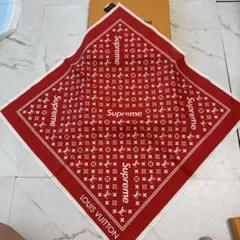 希少 Louis Vuitton × Supreme バンダナ 2枚セット - メルカリ
