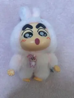 クレヨンしんちゃん ウサギ ぬいぐるみ キーホルダー