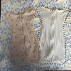 ⭐︎スワドル⭐︎ベビースリーパー ベージュとホワイト クマデザイン