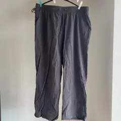 カジュアルパンツ グレー