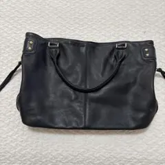 エクルーガレリア アンメートルキャレ リアルレザートートバッグ