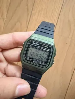 CASIO F-91W デジタル腕時計 カーキ