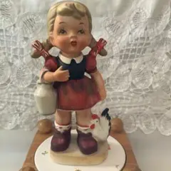昭和レトロ　陶器の置物　女の子