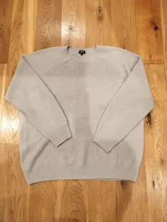 ユニクロ　3Dクルーネックニット　ベージュ