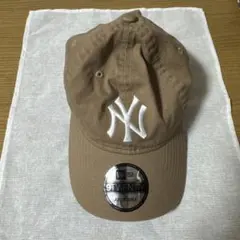 NEW ERA 9TWENTY ベージュキャップ