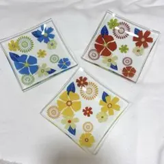 花柄 ガラスプレート3枚セット 正方形 皿 食器 インテリア 小物入れ 未使用