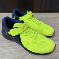 【美品】アシックス レーザービーム 24.5cm 1154A169 イエロー