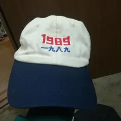 1989年刺繍 キャップ