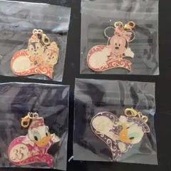 ディズニー　35周年記念キャラクターキーホルダー4個セット
