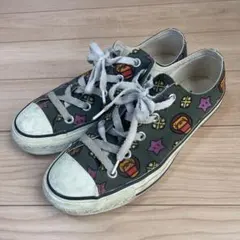 APESTA KAWS スニーカーのサムネイル