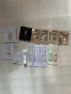 ダルバ　他　ベースメイクサンプル15点セット