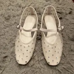 H&M ビジュー付きメッシュフラットシューズのサムネイル