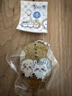 ちいかわ ラメアクリルキーホルダー5 モモンガとラッコ
