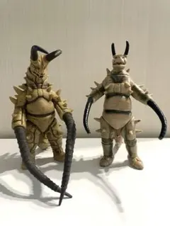 帰ってきたウルトラマン登場怪獣グドン2体セット