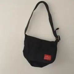 Item thumbnail for item 978fd619-5286-4a80-b8c4-89c64a3565e3