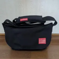 Manhattan Portage ブラックショルダーバッグ