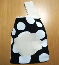 Item thumbnail for item 9f4e6dae-144c-4bfd-a2e1-174b1764cd6a