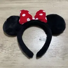 【定番人気】ディズニー ミニーちゃんカチューシャ 水玉 赤リボン
