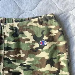 Champion 迷彩 ショートパンツ