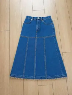 【H&M】華奢見えデニムスカートのサムネイル