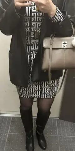 《美品》ニットワンピース M-L