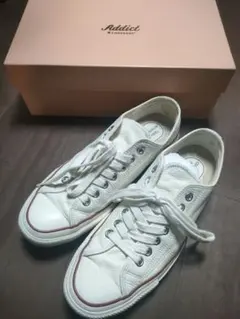 【売切価格】Addict & Converse ホワイトスニーカー
