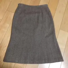 ヌール　ブラウン　ウール膝丈スカートのサムネイル