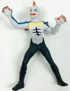 当時物　旧バンダイ　仮面ライダー　怪人　ピラザウルス　ソフビ ピラザウルス (仮面ライダー) | 特撮しか食さない男のブログ