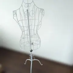 ホワイト メタル製 トルソー