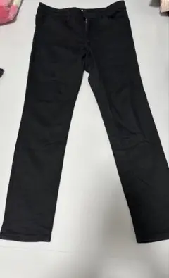 ブラック スキニーパンツ ウエスト73cm