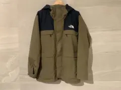 【送料無料】The North Face JACKET カーキ・ブラック