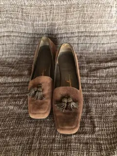 2025年最新】フェラガモパンプスの人気アイテム - メルカリ