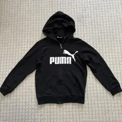 PUMA ブラック フード付きパーカー