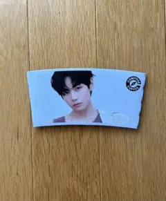 コンポーズコーヒー　BTS テテ　V スリーブ