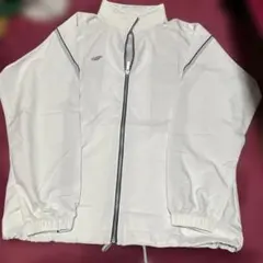 ホワイト フルジップ ナイロンジャケット