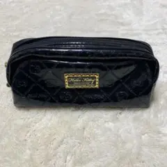 Hello Kitty 黒 ポーチ ブラック エナメル ハローキティ キティ