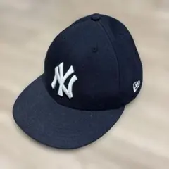 Item thumbnail for item 53330ed5-89bd-4f9d-9fc0-e0073ef65034