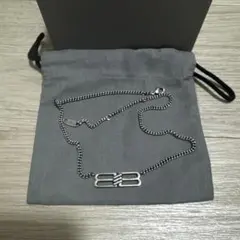 BALENCIAGA BBロゴ ネックレス シルバーのサムネイル