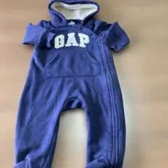 ４月で出品取り下げ ベビーギャップ　カバーオーバー　ネイビー　ロゴ　クマ耳