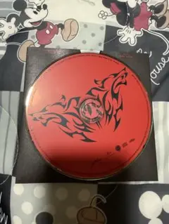 トライバルデザイン 赤いCD