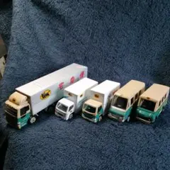 クロネコヤマト　ヤマト運輸　非売品ミニカー(赤文字)セット①